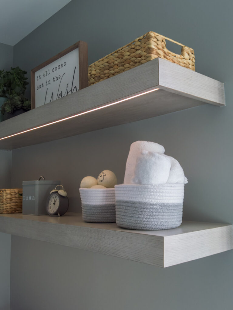 Fresh Bright Laundry Room Glen Ellyn Il Drury Design